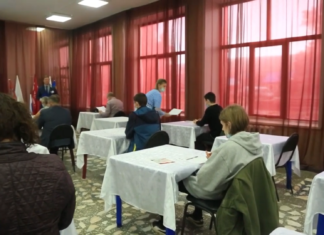 В Доме Культуры «Янтарь» желающие приняли участие в Диктанте Победы.