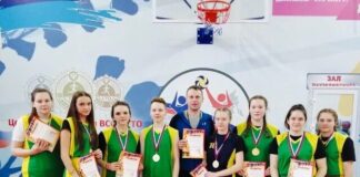 Баскетбол. На районной спартакиаде школьников Богучанского района определились победители.