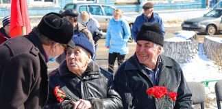 В Богучанах состоялось первое традиционное военно- патриотическое мероприятие, которое теперь будет проводиться ежегодно 21 апреля на площади Воинской Славы. Все подробности скоро в большом репортаже на Вести 62.