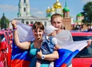 Президент России подписал закон о новых мерах поддержки семей с детьми,- об этом сообщила пресс-служба Кремля.