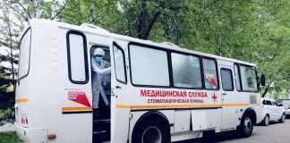 В Красноярском крае действует мобильный стоматологический комплекс на колёсах.