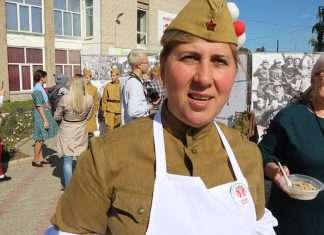 В Богучанах прошел первый фестиваль военно-патриотической песни.
