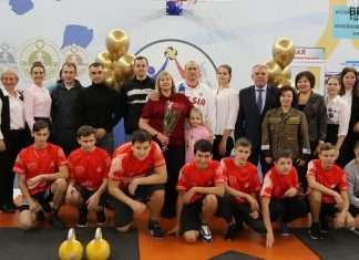 Чествование чемпиона мира Александра Багмета в ДЮСШ