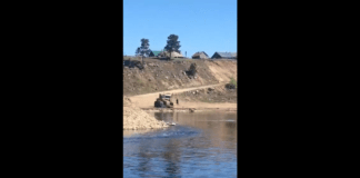 Борьба за бизнес на воде.