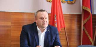 О перспективных планах на совещании в районной администрации.