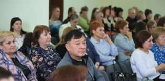 В обстановке Богучанской ДШИ состоялась планерка глав поселений. Главное на повестке дня:
