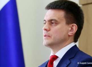 Партия «Единая Россия» выдвинула Михаила Котюкова кандидатом в губернаторы Красноярского края.Напомним, единый день голосования состоится 10 сентября.