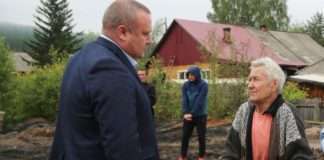 ЧС в Богучанах: глава Алексей Медведев провёл оперативное совещание штаба по ликвидации ЧС на улице 40 лет Победы.