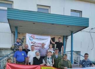 Автоколонна с мощной поддержкой из Сибири.