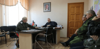 Глава встретился с представителями НКО «Богучанским казачеством»