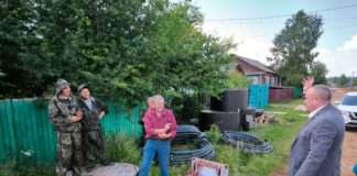 «Вопросы дорог и ЖКХ стоят на первом месте» — глава Богучанского района А. С. Медведев.В Богучанах по ул. Красноармейской продолжается капитальный ремонт магистрального водопровода.