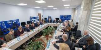 Депутаты комитета по делам села и агропромышленной политики провели выездное заседание в красноярском аграрном университете.