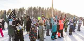 В Таежном на лыжной базе «Снегири» состоялся первый массовый лыжный забег