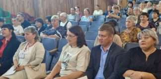 В п.Невонка состоялась встреча главврача Богучанской РБ Марина Безруких с активными жителями.