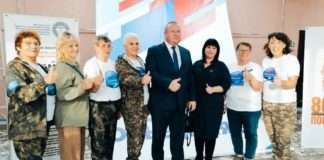 Команда волонтеров «Мы вместе» Богучаны и газета «Ангарская правда» приняли участие в праздновании Дня народного единства и организации ярмарки-продажи.