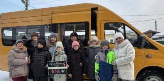 Школьники Богучанского района сегодня отправились на Новогоднюю Елку Губернатора Красноярского края.