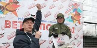 Сильный ветер смог поднять высоко в небо всех воздушных змеев!