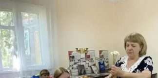 «Венок из цветов- символ России».